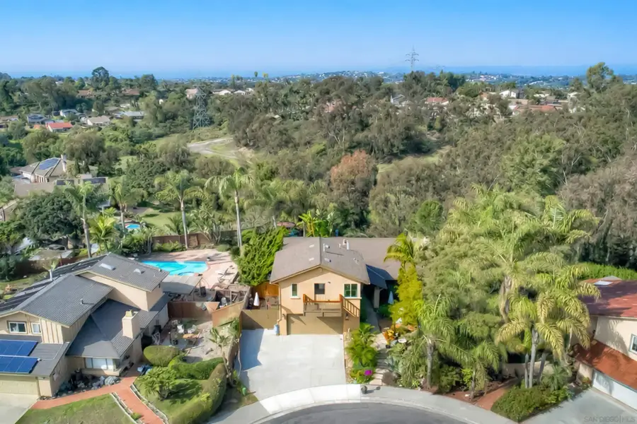 2726 Naples Ct, Carlsbad, CA 92010 - Image #3