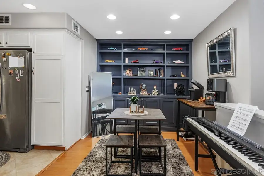 3182 Cabrillo Bay Lane, San Diego, CA 92110 - Image #3