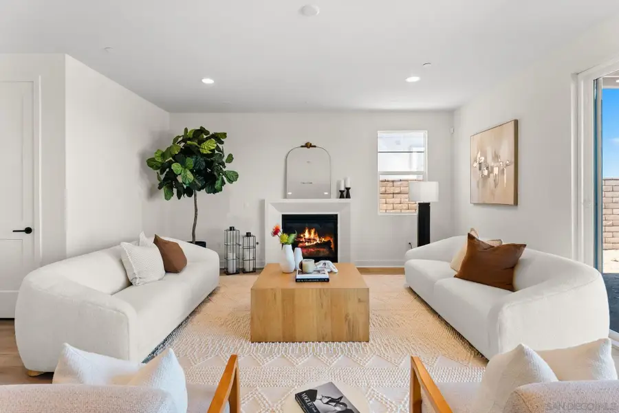 11318 Caminito Rodar, San Diego, CA 92126 - #3