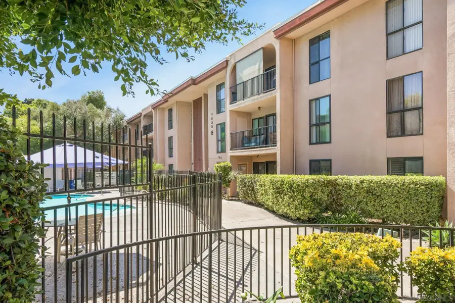 7835 Cowles Mountain Ct #B6, San Diego, CA 92119 - Image #2