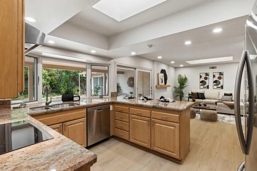 6251 Brynwood Ct, San Diego, CA 92120 - Image #3