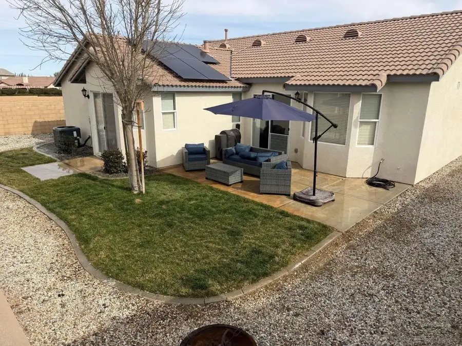 8874 Tamarisk Ave, Hesperia, CA 92344 - #2