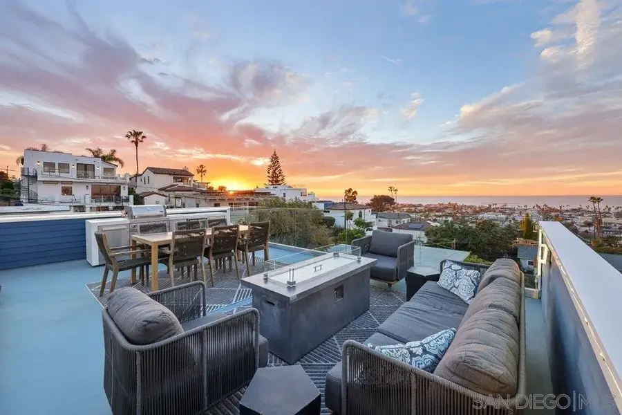 4545 Newport Ave, San Diego, CA 92107 - Image #2