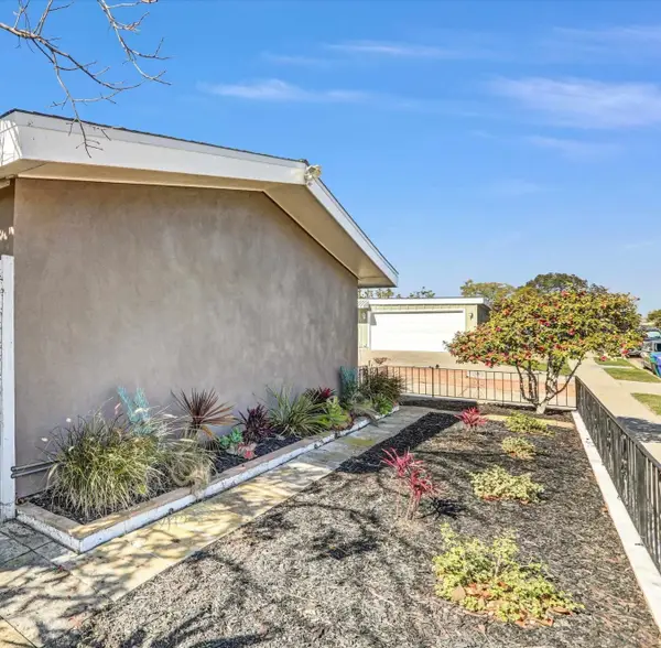 3280 Towser St, San Diego, CA 92123