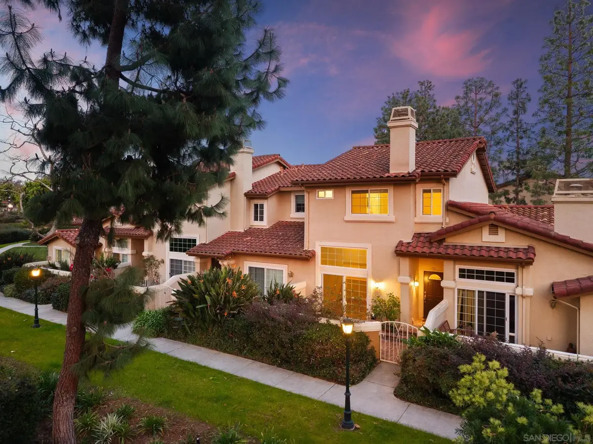 4040 Porte De Palmas #31, San Diego, CA 92122 - Image #1
