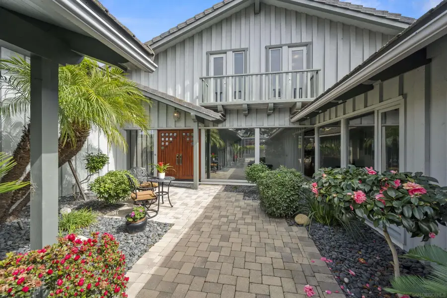 1151 Catalina Boulevard, San Diego, CA 92107 - #3