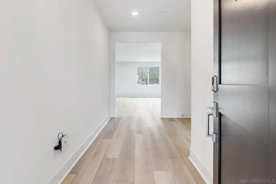 703 Meadowood St Lot 327 #Lot 327, Fallbrook, CA 92028 - #2