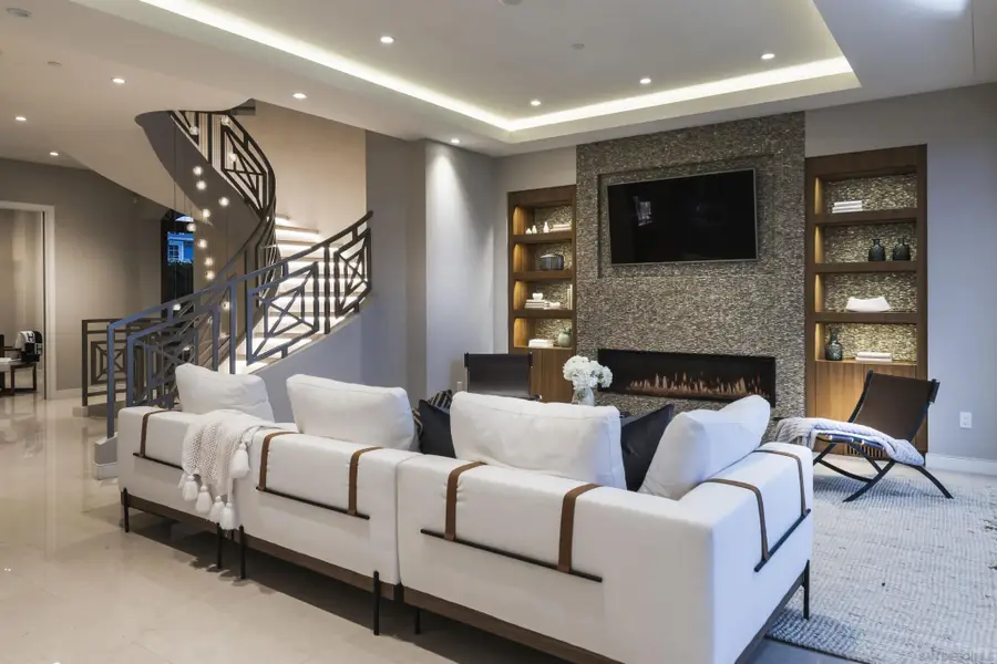 824 Neptune Ave, Encinitas, CA 92024 - Image #3