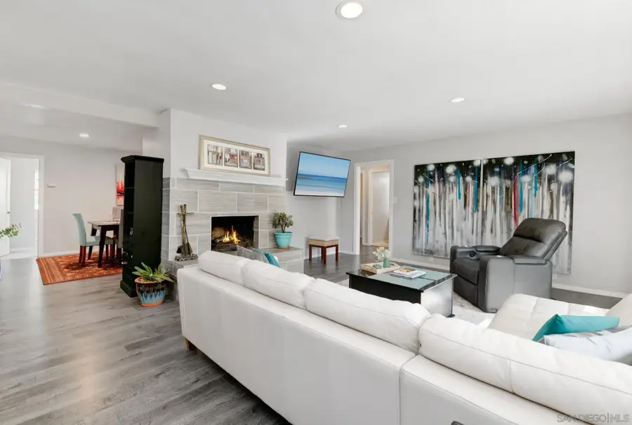 1650 Radio Dr, San Diego, CA 92114 - Image #2