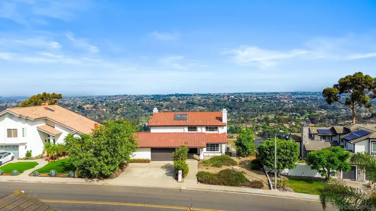 363 Surrey Dr, Bonita, CA 91902 - Image #1