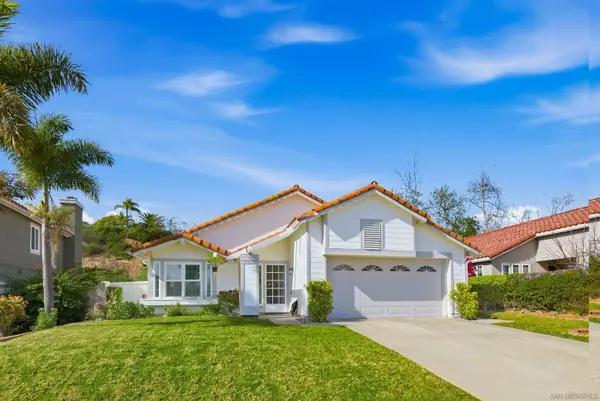 2121 Emberwood Way, Escondido, CA 92029