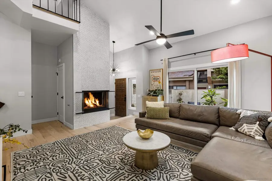 3320 Caminito Eastbluff #135, La Jolla, CA 92037 - Image #2