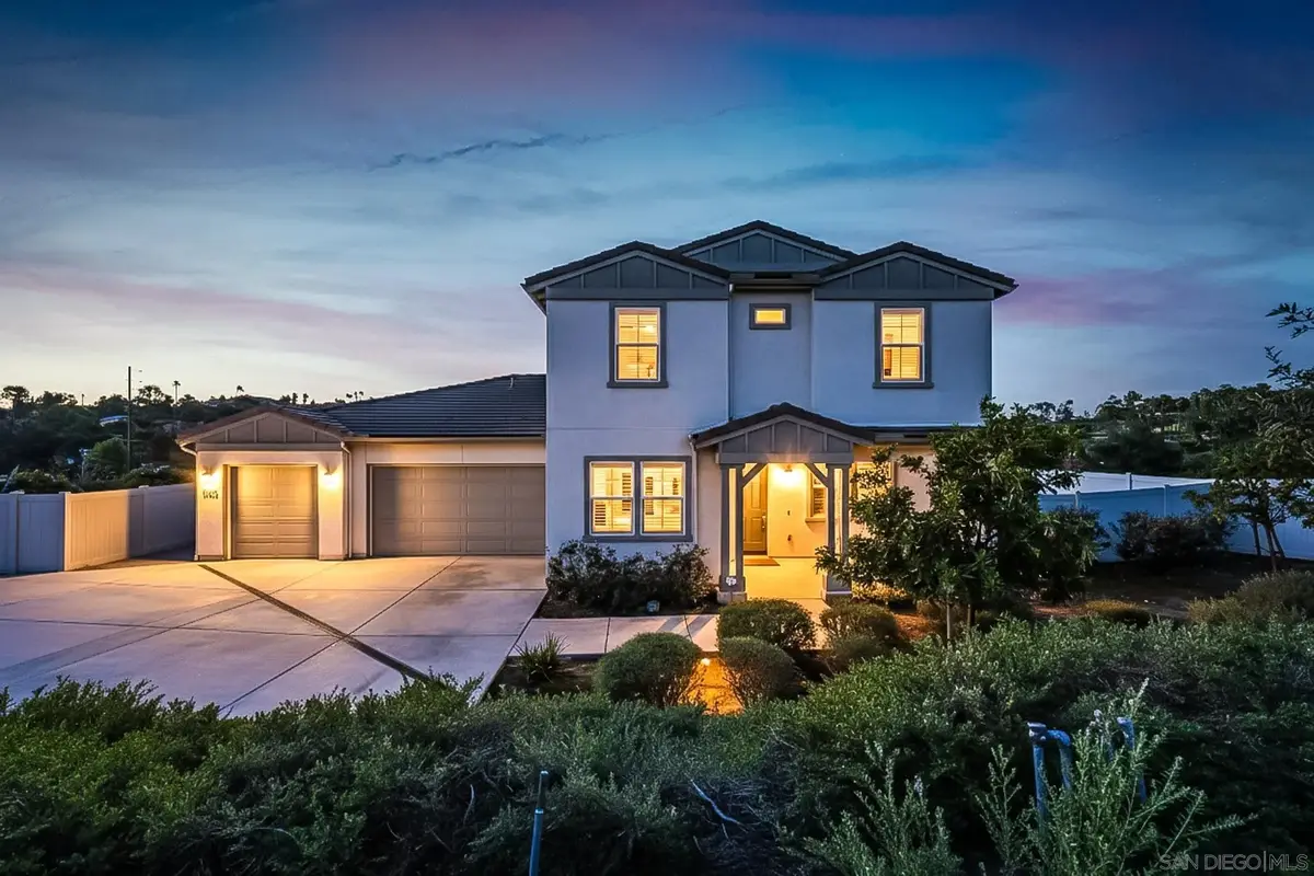 1245 Palomar Cir, Escondido, CA 92027 - Image #1