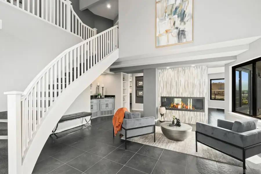 1695 Neale St, San Diego, CA 92103 - Image #2