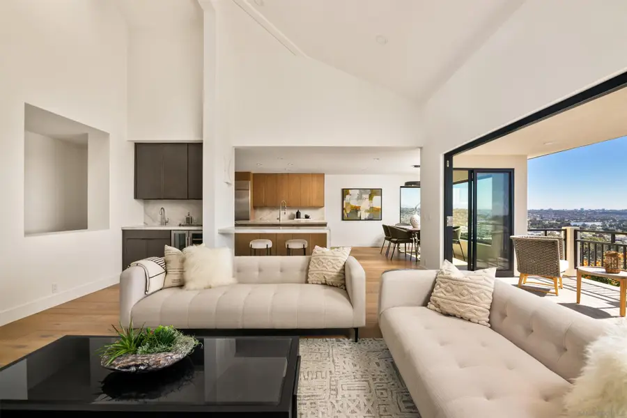 2481 La Marque St, San Diego, CA 92109 - Image #3