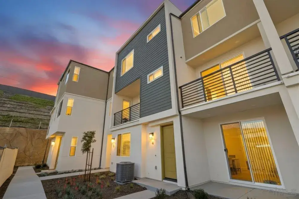 852 Makani St #4, Chula Vista, CA 91911 - #1