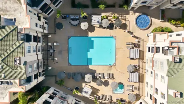 9253 Regents Rd #A206, La Jolla, CA 92037