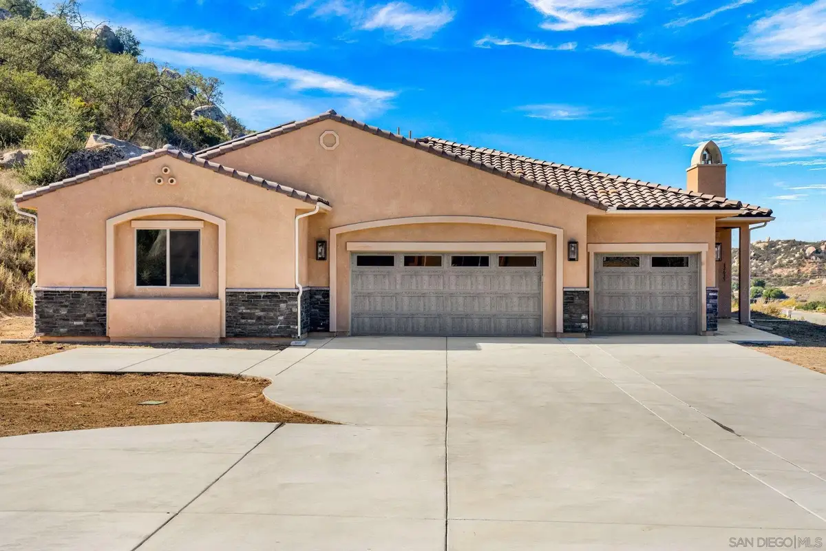 12635 Via Vigneto, Lakeside, CA 92040 - Image #1