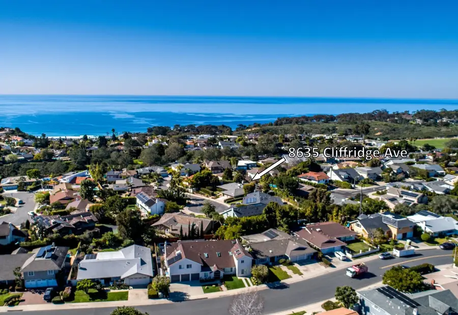 8635 Cliffridge Avenue, La Jolla, CA 92037 - Image #2