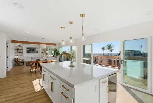 3692 Princeton Avenue, San Diego, CA 92117