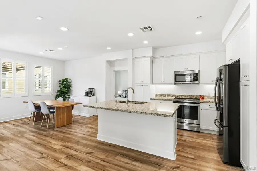 8691 Barbados Ln, Santee, CA 92071 - #2