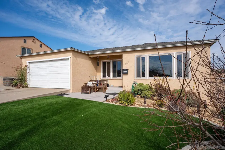 2545 Calle Aguadulce, San Diego, CA 92139 - #2