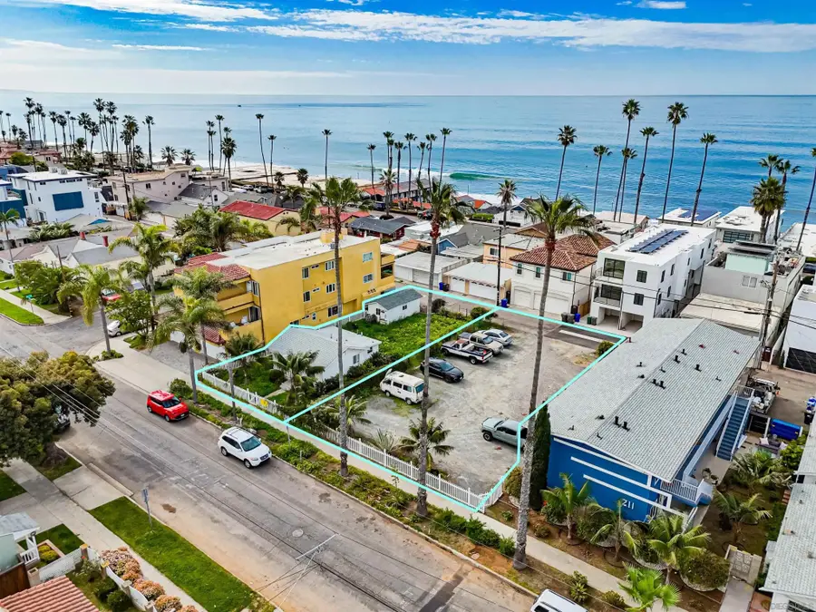 215-217 S Myers St #4 & 5, Oceanside, CA 92054 - #2