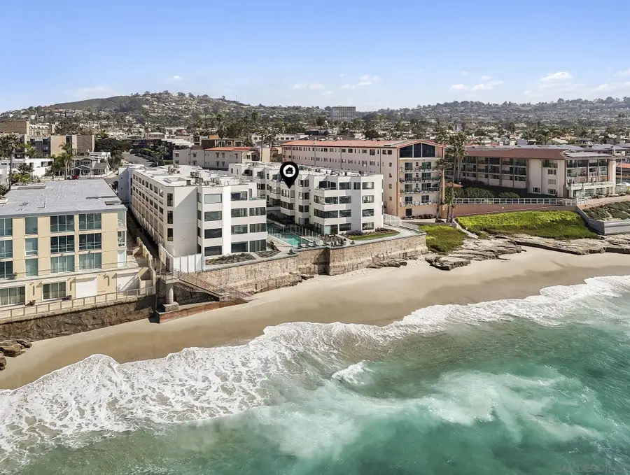 100 Coast Blvd #305, La Jolla, CA 92037 - #2