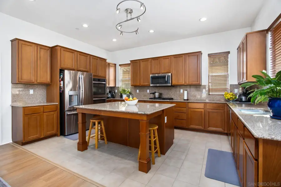 1818 Santa Christina Ave, Chula Vista, CA 91913 - #3