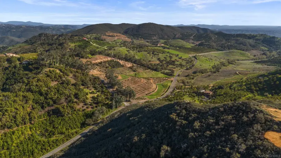 555 Calle Jardin #1, Temecula, CA 92590 - #3