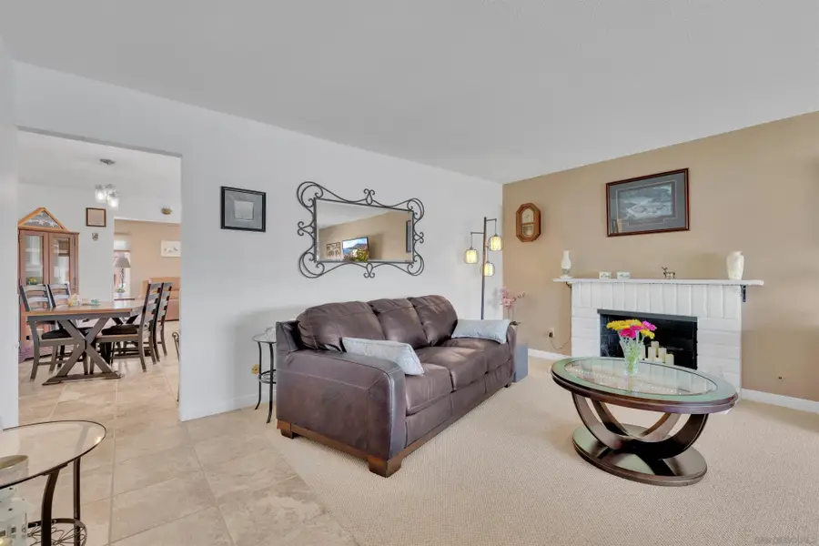 10851 Sandy Hook Rd, San Diego, CA 92126 - #2