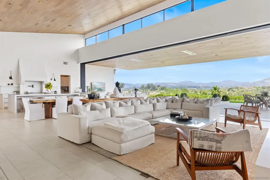 5516 La Crescenta, Rancho Santa Fe, CA 92067 - #2