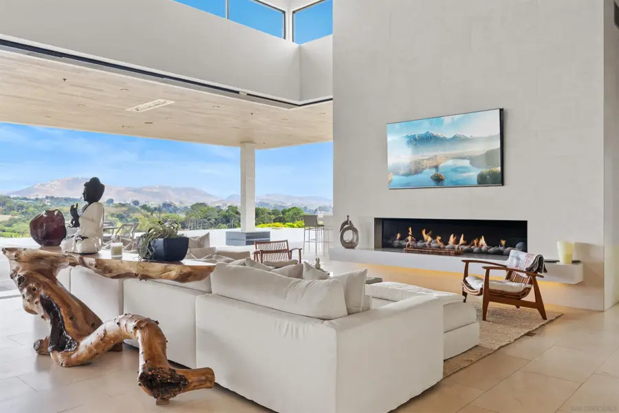 5516 La Crescenta, Rancho Santa Fe, CA 92067 - #3