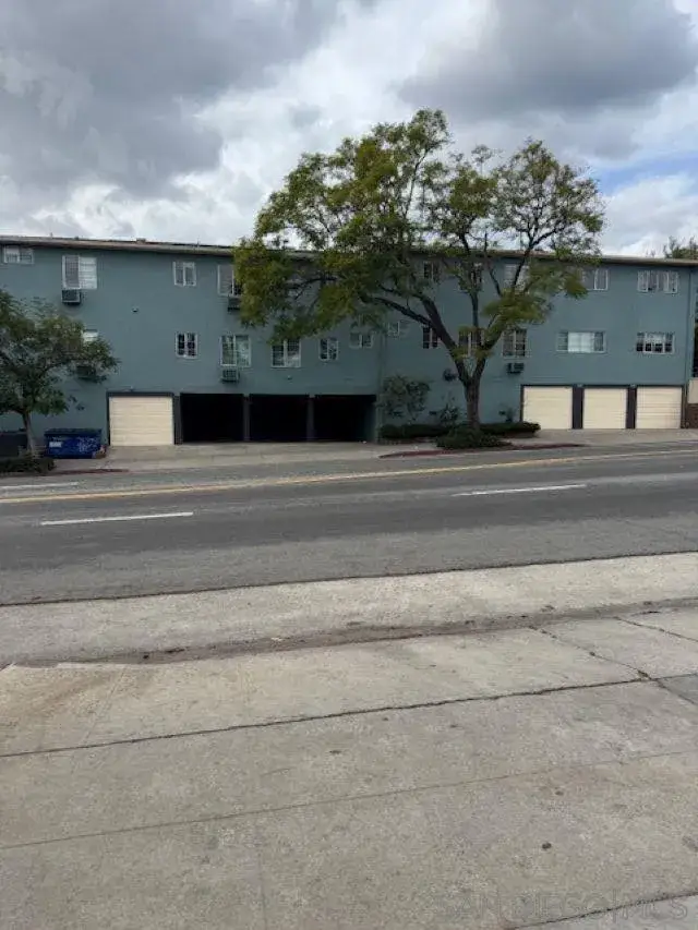 Address Withheld By Seller, Los Angeles, CA 90027 - #1