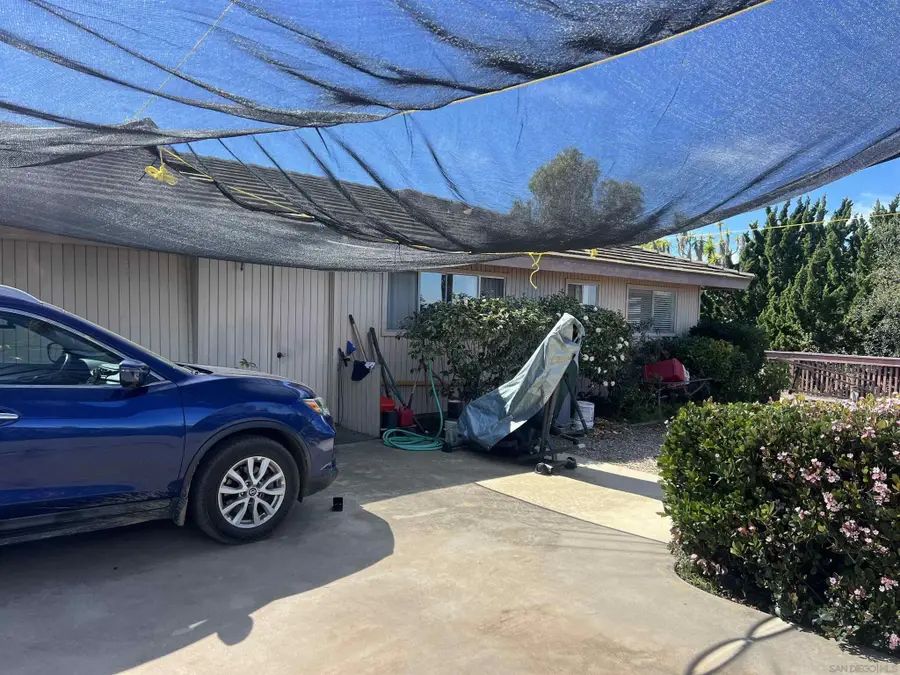 3250 Sunny Creek Rd, Carlsbad, CA 92010 - #2