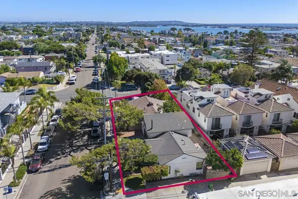 4316 Haines St, San Diego, CA 92109