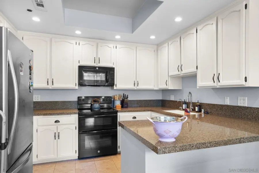 2445 Brant St #204, San Diego, CA 92101 - #3