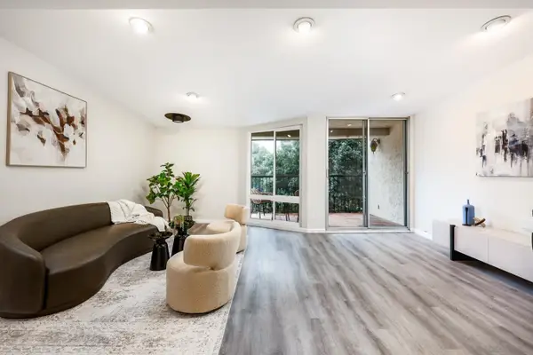 2406 Altisma Way #A, Carlsbad, CA 92009