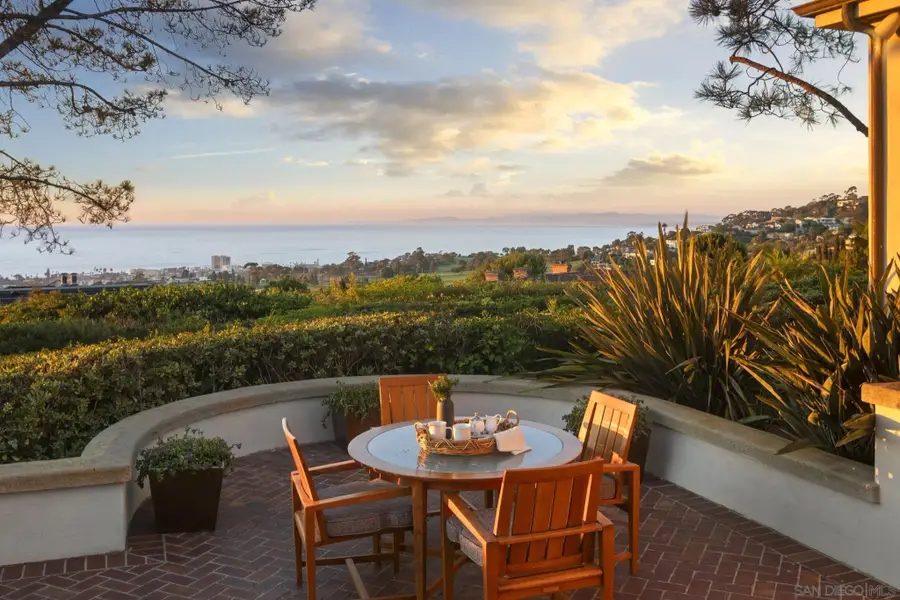 1515 El Camino Del Teatro, La Jolla, CA 92037 - #3