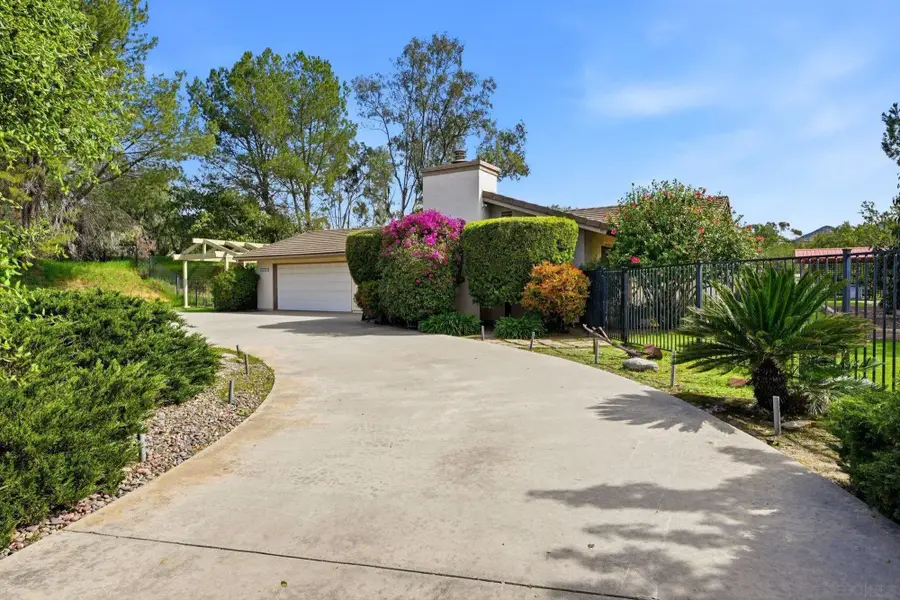 15976 Eagle View Ln, Valley Center, CA 92082 - #3