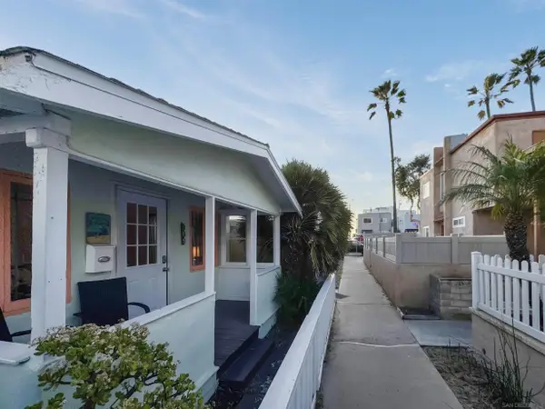 809 Sunset Ct, San Diego, CA 92109