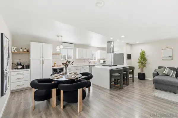 465 Parkbrook St, Spring Valley, CA 91977