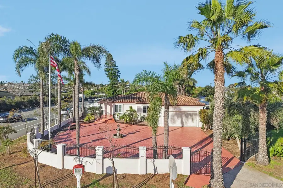 1590 Chatsworth Blvd, San Diego, CA 92107 - #3