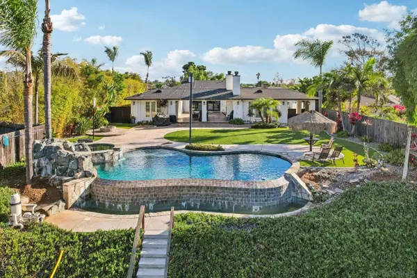 43 Corte Maria Ave, Chula Vista, CA 91910