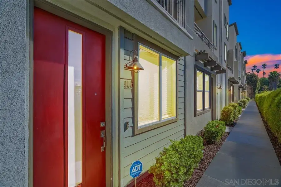 2548 S Escondido Blvd #906, Escondido, CA 92025 - #2