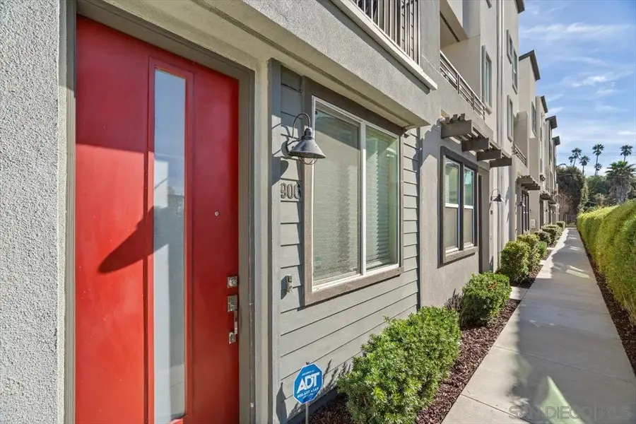 2548 S Escondido Blvd #906, Escondido, CA 92025 - #3