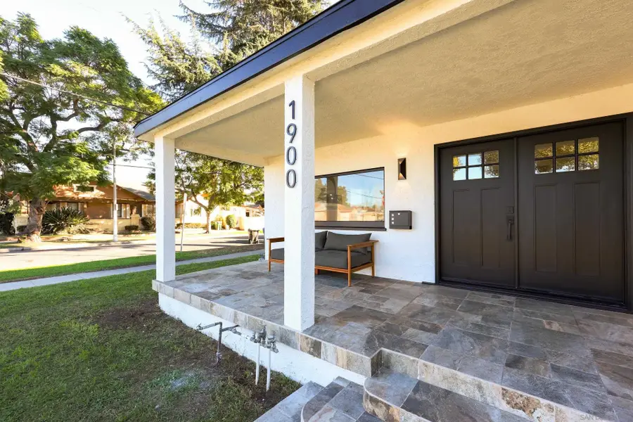 1900 W 41st St, Los Angeles, CA 90062 - #2