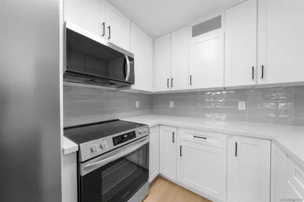 1030 Robinson Ave #205, San Diego, CA 92103