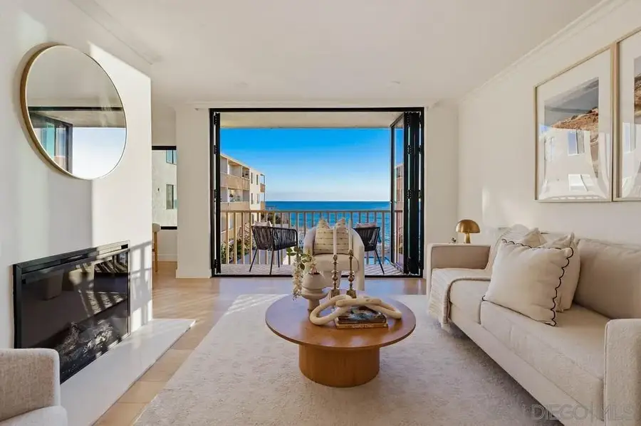 5015 Santa Cruz Ave #209, San Diego, CA 92107 - #3