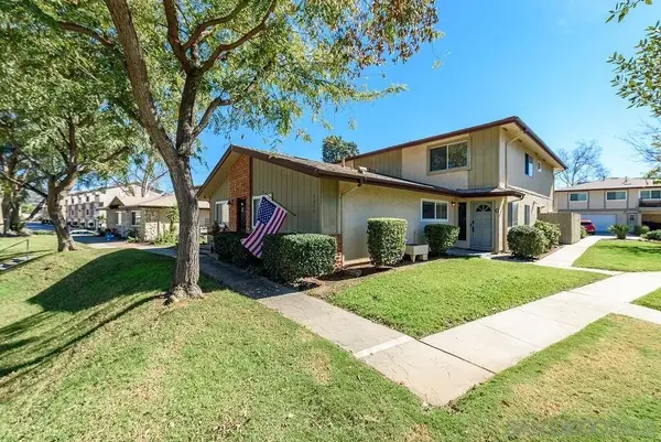 9855 Mission Greens Ct #3, Santee, CA 92071